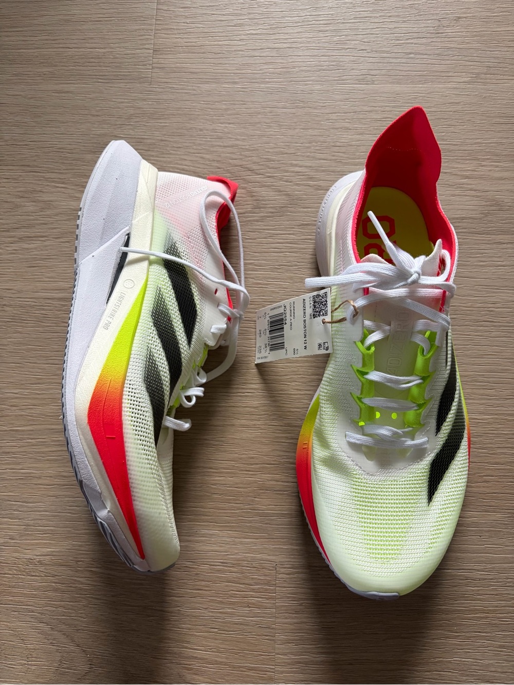 Adidas Adizero Boston 12 Sneakers Womens Size 7 NEW